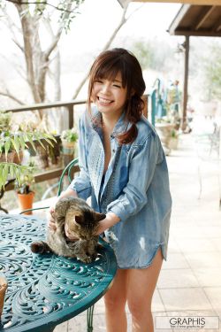 梁非凡