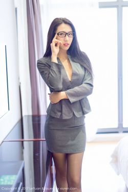 欧美两根一起进3p在线观看